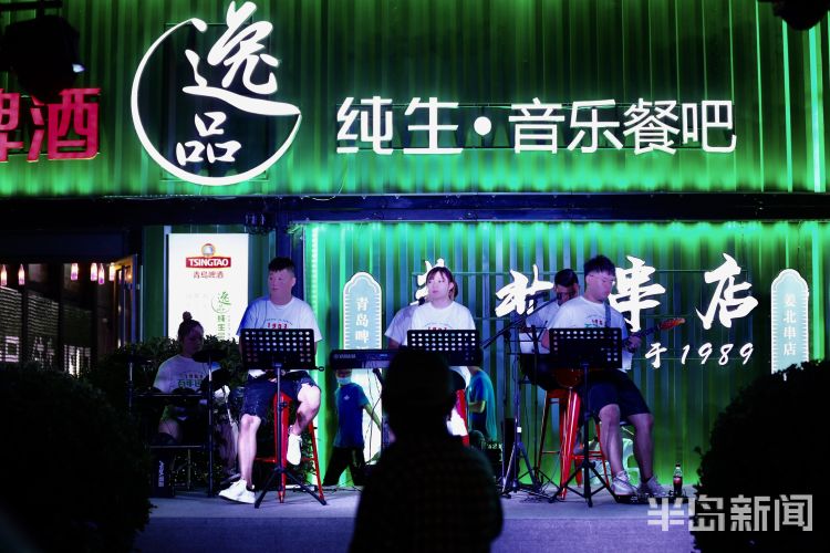 啤酒节|崂山世纪广场啤酒城：TSINGTAO 1903社区客厅打造永不落幕的啤酒节