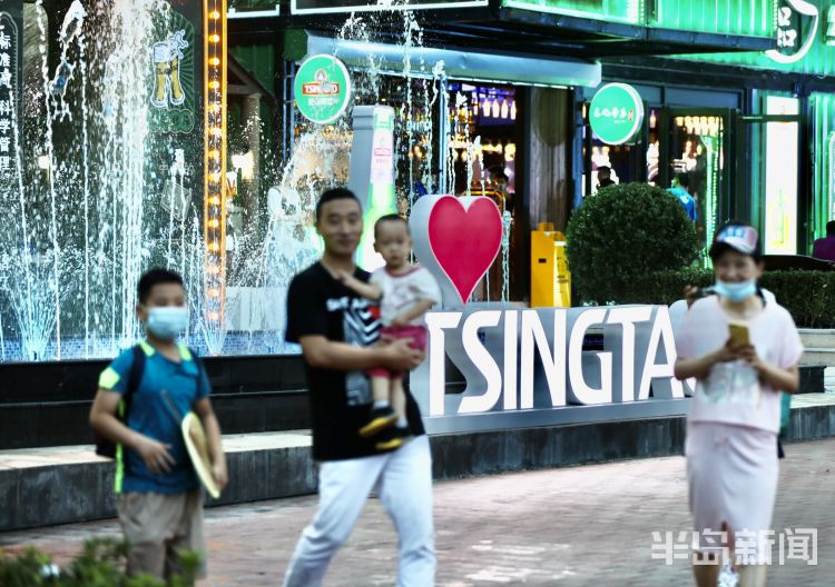 啤酒节|崂山世纪广场啤酒城：TSINGTAO 1903社区客厅打造永不落幕的啤酒节