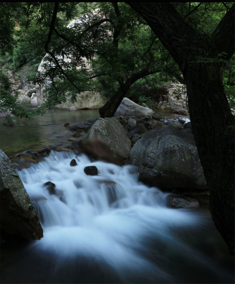孤帆|晒出美丽青岛：孤帆，骄阳，渔船……青岛的美令人窒息