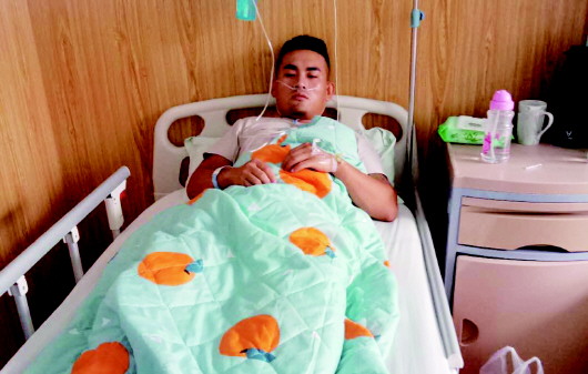 |胶州一养猪场村民为救猪中毒被困 小伙跳进化粪池连救三人