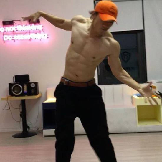 |减肥过度？Rain近照瘦脱相 面色憔悴引粉丝心疼