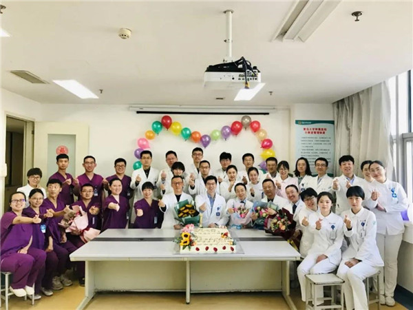 |8小时35分钟！在青大附院西海岸院区进行了一场救命的手术