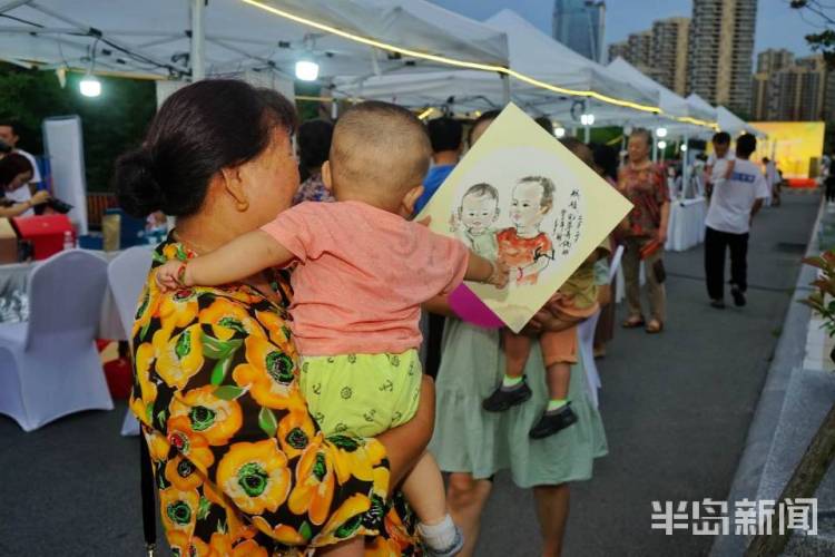 市集|时尚艺术市集开启 又一个“朗读亭”落户青岛