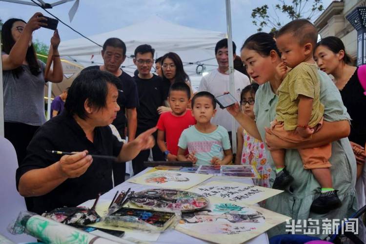 市集|时尚艺术市集开启 又一个“朗读亭”落户青岛