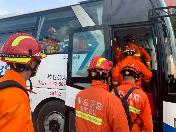 救援|积水过腰、车辆被淹……青岛市消防救援支队驰援临沂市抗洪抢险救援