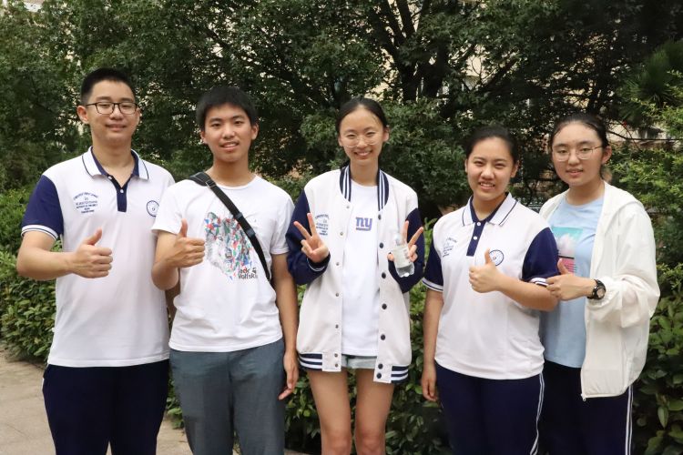 11|11人达58中线43人全部过普高线 青岛65中这个班交出一份闪亮的中考成绩单