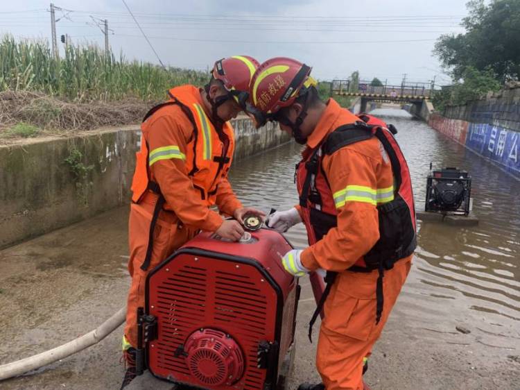 抗洪抢险|闻“汛”而动！青岛消防火速驰援临沂抗洪抢险