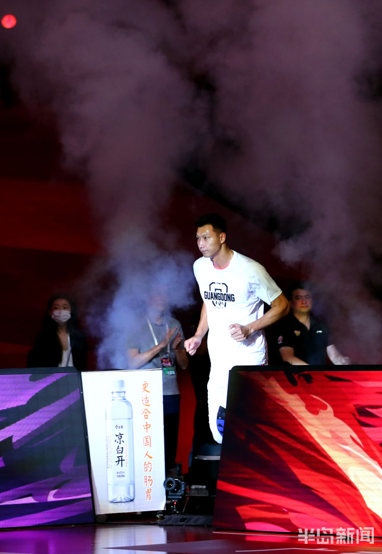 CBA|CBA总决赛第3场“生死战”上演 广东东莞银行队迎战辽宁本钢