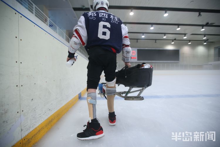 摄影|半岛记者何毅获人民摄影“金镜头”(2019年度)新闻摄影作品金奖