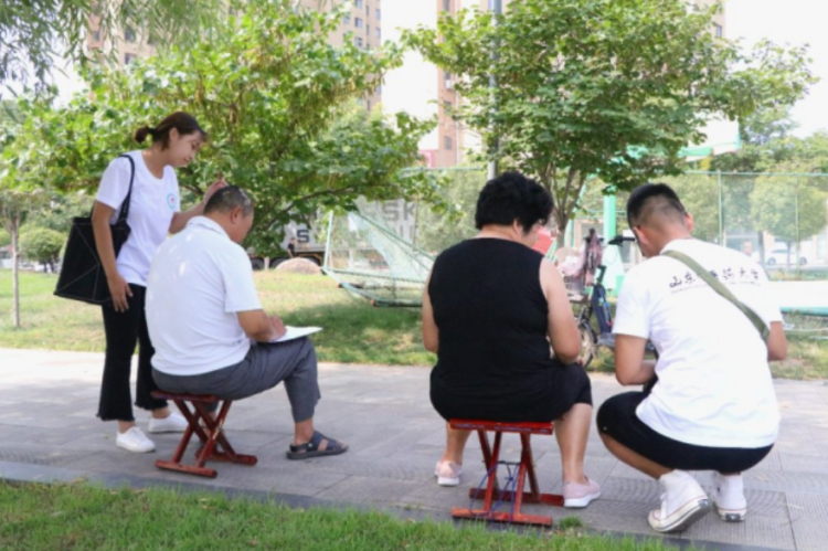 胶州|带着中医知识下乡 8名胶州大学生暑假干了这些事