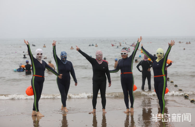 基尼|闷热天气 脸基尼重出江湖