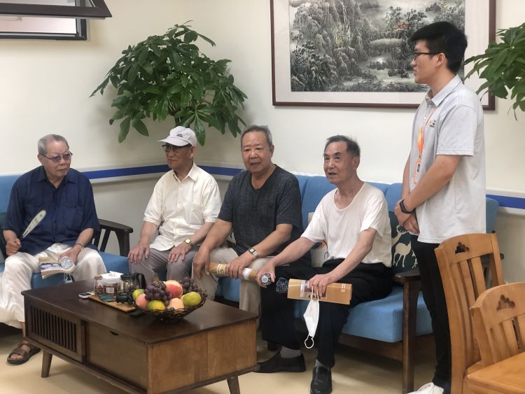 生态圈|市军休二中心干部医养结合服务中心揭牌 为青岛首家