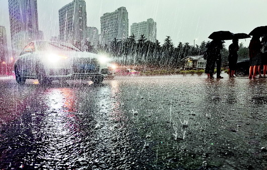 |青岛将迎“巴威”外围影响 出行注意防范强雨大风