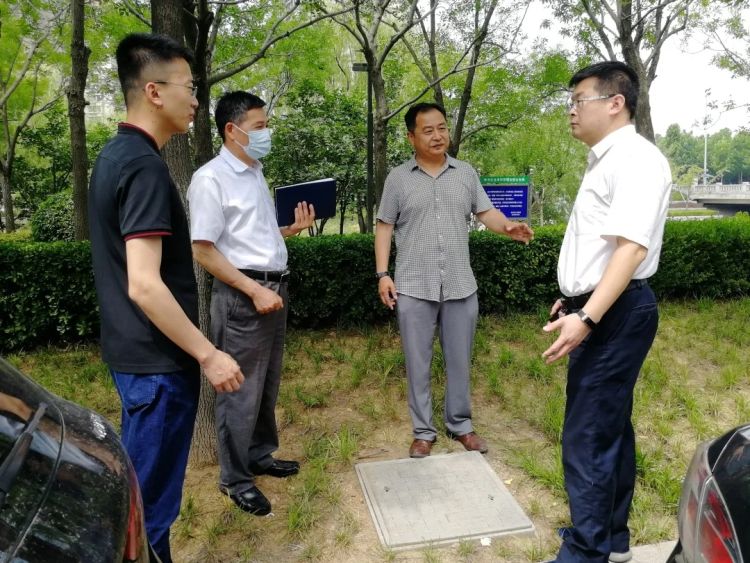 路灯|青岛市派李沧服务企业工作队贴心服务群众 助力毛公地社区安装路灯