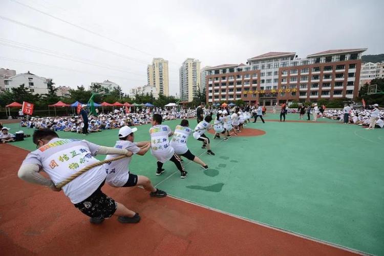 第一课|青大附中2020级新生开启军训生活：第一课磨练意志 培养好习惯