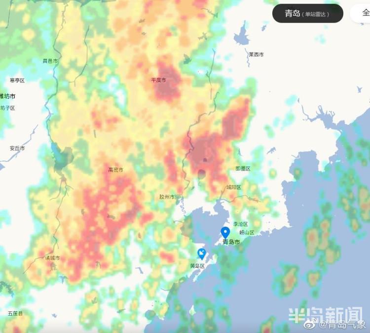 城阳|城阳等地“豪雨”倾盆 路面“海浪”滚滚车辆被淹 网友：买船来得及吗