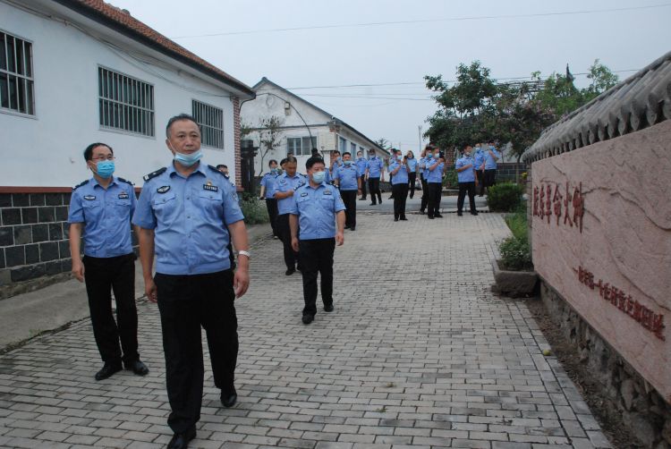 建警|莱西公安“坚持政治建警全面从严治警”教育整顿打好“特色牌”