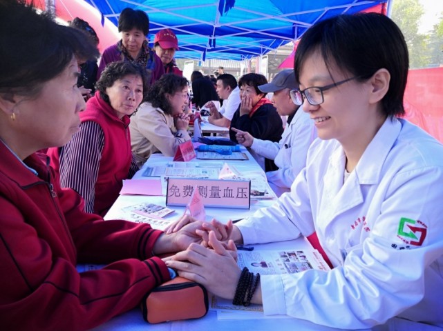 |青岛市北区卫生健康局构筑公共卫生防护网 抓好常态化疫情防控