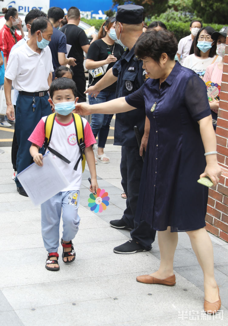 小学生|我们是小学生啦！青岛南京路小学开启新生培训