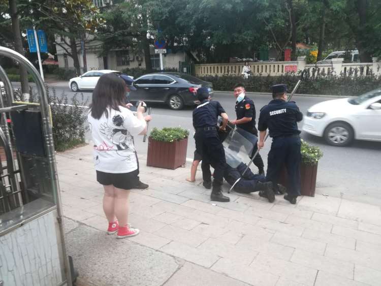 防暴|开学在即幼儿园如何防暴防疫？各职能部门参加联合演练