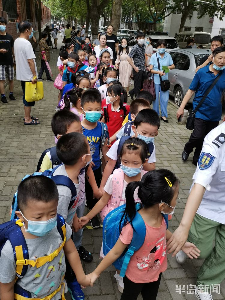 神兽|“神兽”开学！8月30日青岛中小学生暑假结束回校报到