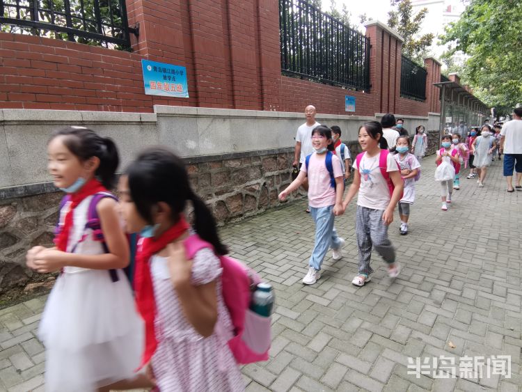 神兽|“神兽”开学！8月30日青岛中小学生暑假结束回校报到