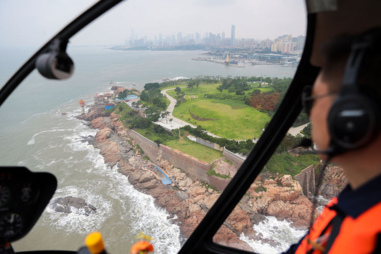 黑鹰|乘“黑鹰”空中游 赏青岛海岸线