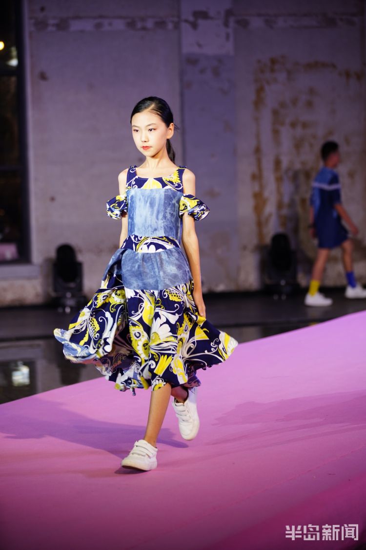 时尚|燃爆青岛时尚圈！青岛国际时装周举行精彩纷呈时装发布秀