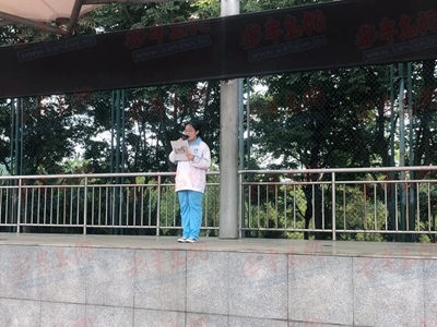 青岛教育|传承勤俭之风 铭记抗战历史 青岛第二实验初级中学举行开学典礼