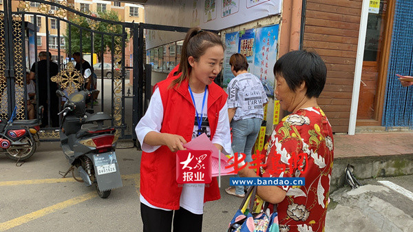 胶州|胶州三里河全员出动，深入大街小巷建靓丽环境