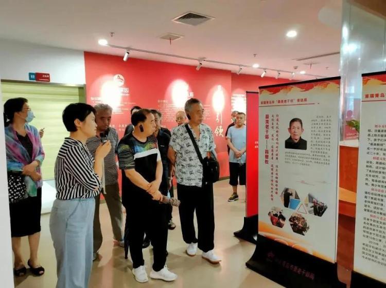 市南区|参观纺织谷追寻时光印记 市南区组织离退休干部开展考察学习活动