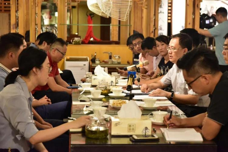 岛城|青岛市教育局与20家青岛自媒体面对面 倾听民意回应关切办好教育