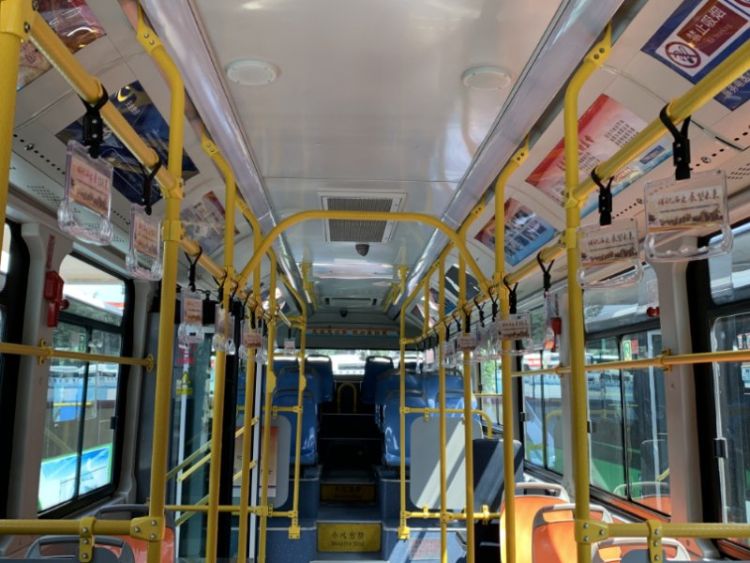 城阳|城阳巴士打造主题车厢 纪念抗战胜利75周年