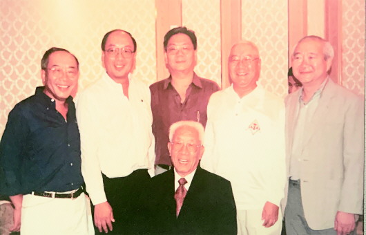 |半岛全媒体记者独家专访收藏家李经泽先生 再现一个家族与一座博物馆的特殊情缘