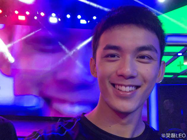 |迷惑行为！吴磊被站姐连续三年盗用了23万飞行里程