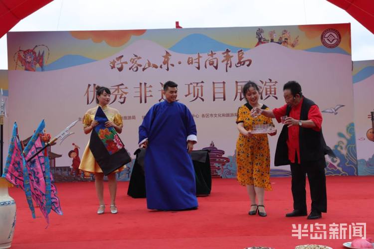 螳螂拳|胶东大鼓、鸳鸯螳螂拳……百余非遗传承人齐聚青岛五四广场亮绝活