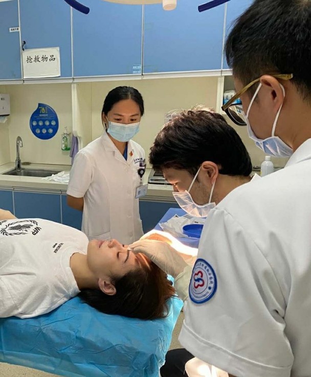 阿嬌|阿嬌受傷后火速復(fù)工被疑炒作 阿嬌回應(yīng)：被罵上熱搜很委屈