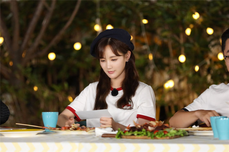 弄潮|旅行团海宁“弄潮” 《还有诗和远方》诗&歌和鸣温暖收官