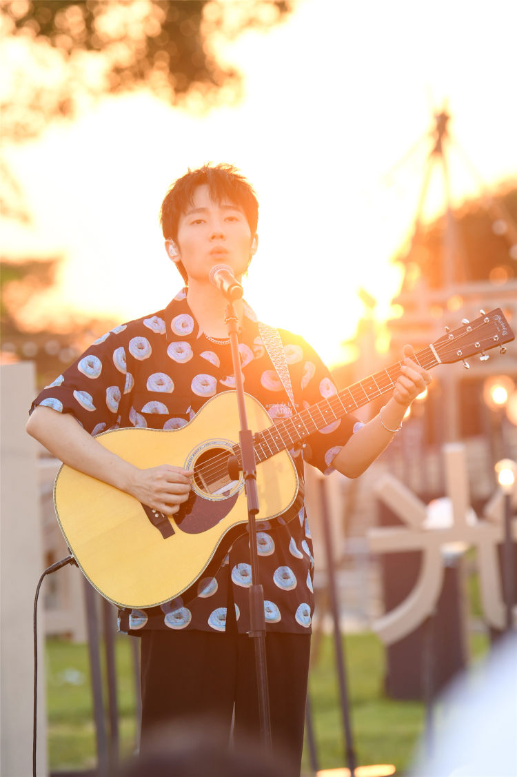 弄潮|旅行团海宁“弄潮” 《还有诗和远方》诗&歌和鸣温暖收官