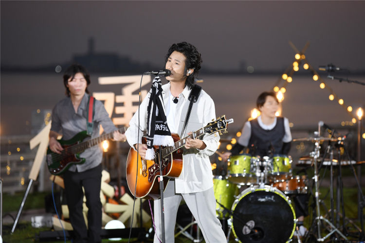 弄潮|旅行团海宁“弄潮” 《还有诗和远方》诗&歌和鸣温暖收官