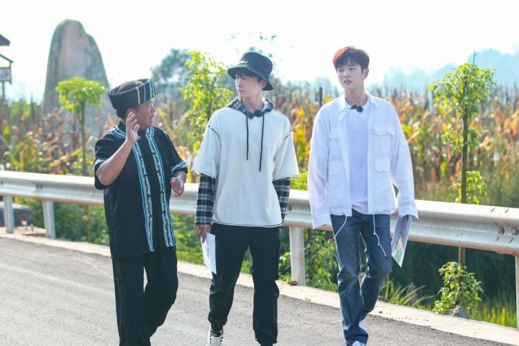 牛骏峰|10月4日晚《青春在大地》和牛骏峰李汶翰一同探寻令人振奋的“科皮速度”