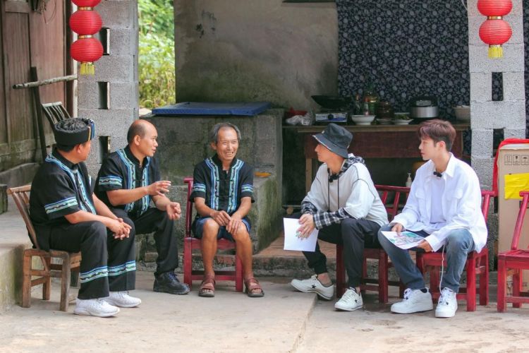 牛骏峰|10月4日晚《青春在大地》和牛骏峰李汶翰一同探寻令人振奋的“科皮速度”