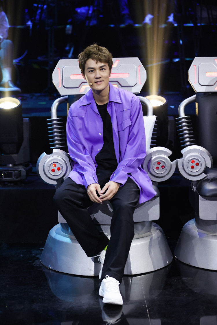 舞王|《蒙面舞王》周觅张紫宁姚柏南荣耀揭面 “小兔子不乖”实力爆棚获赞