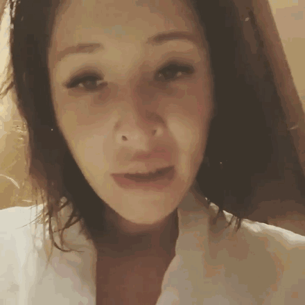 萧亚轩|抑郁症发作？萧亚轩半夜发怪异视频秒删 状态不好惹担忧