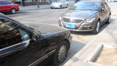 私家车|公安部：扩大私家车免检范围 私家车十年内仅需上线检测两次