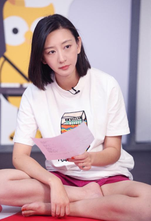 节目组|唐一菲发长文回应退赛：不想演《回家的诱惑》，网友：节目组有点过了