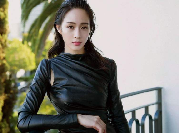 同框|蔡徐坤張鈞甯時(shí)隔8年再次同框 小男孩如今已長成大明星