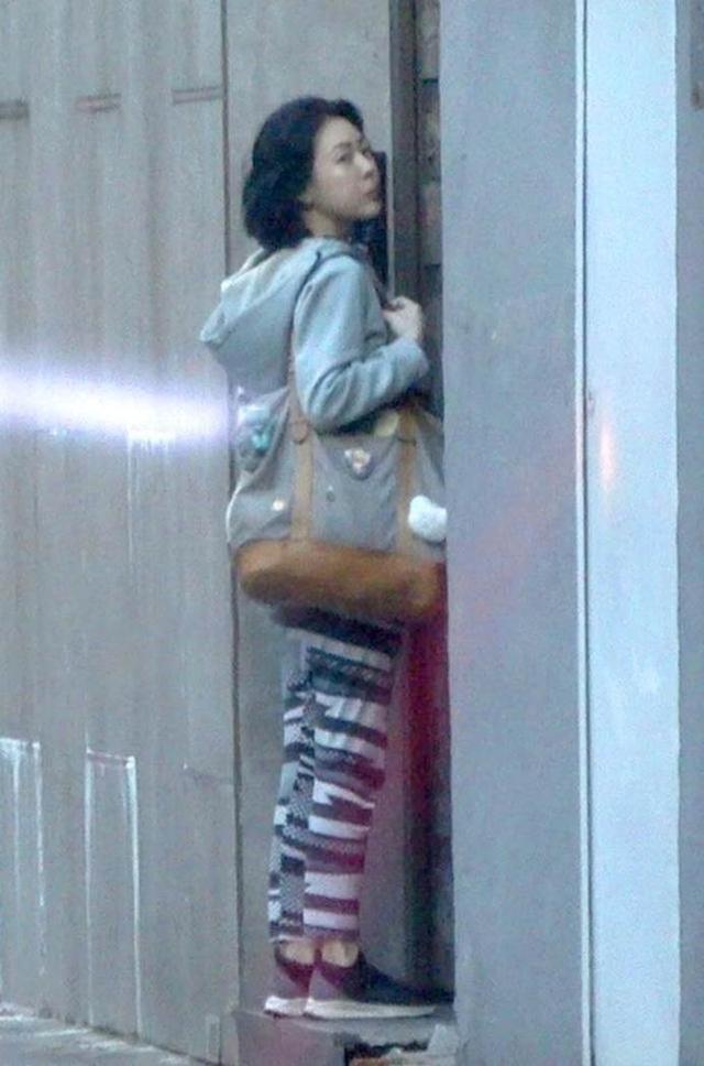 大S|大S終于瘦了 現(xiàn)身與小S姐妹聚餐，面露疲態(tài)略憔悴