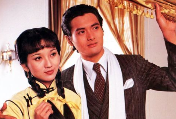 趙雅芝|“白娘子”趙雅芝慶祝66歲生日 手捧鮮花凍齡宛如少女