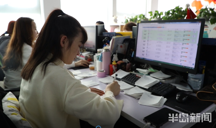 创业|创业城?创业史丨网吧创业淘得首桶金 如今他让3000款假睫毛点睛世界